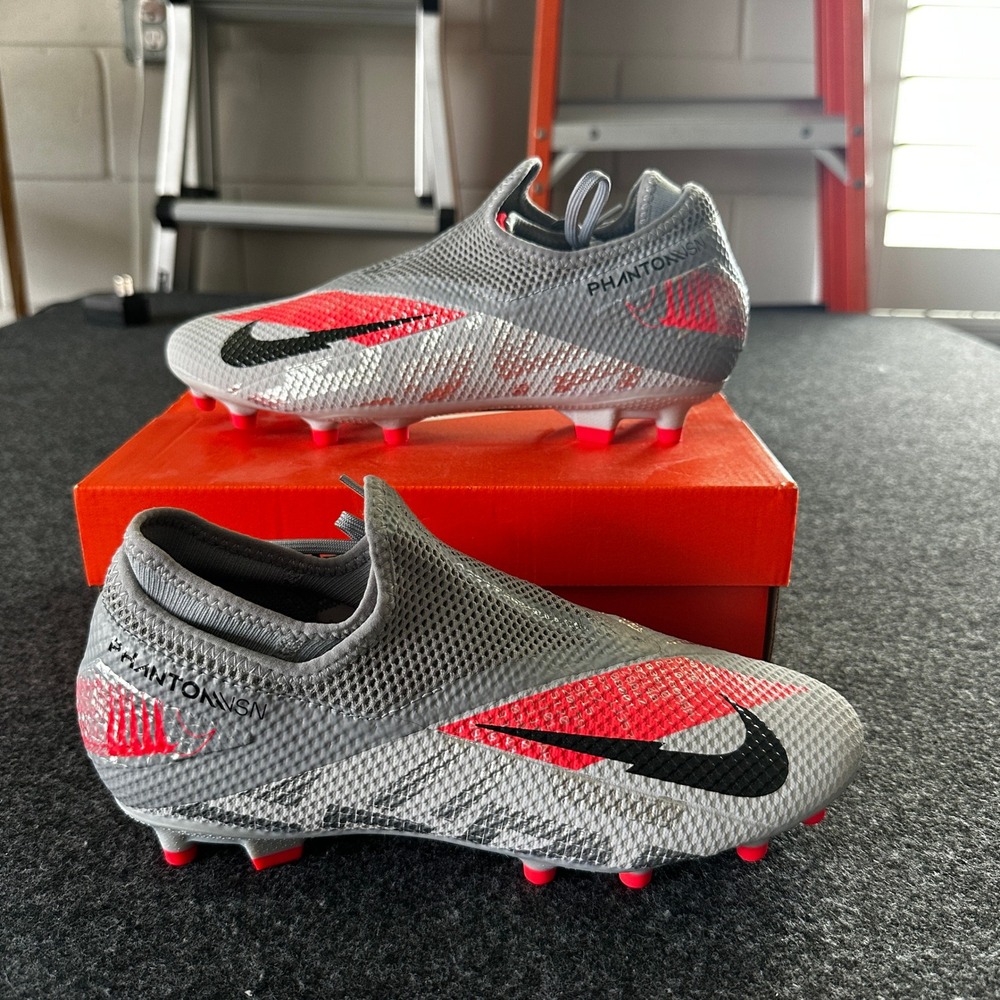 Nike Phantom Vision 2 Academy DF MG Soccer Cleats Silver Crimson CD4156-906 7.5